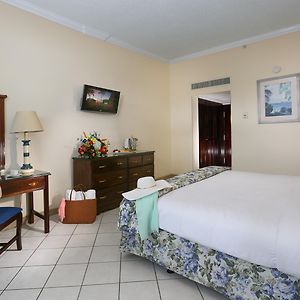 Deluxe Room Garden View